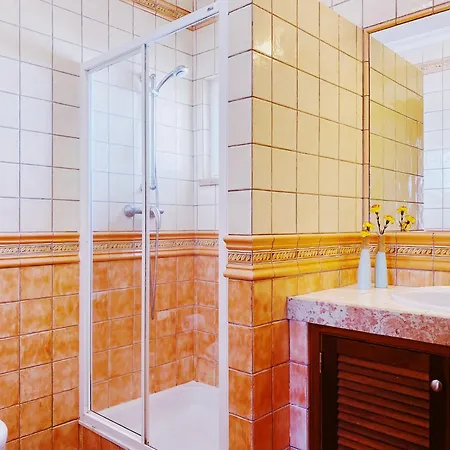 Benagil House - Yasmin