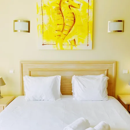 Benagil House - Yasmin